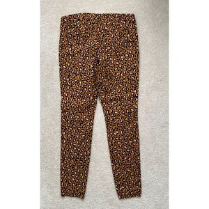 Old Navy Mid Rise Pixie Animal Print Pixie Size 12Tall